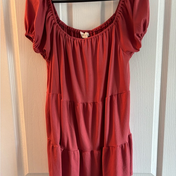 ninexis Tops - Elegant Red Women's Blouse